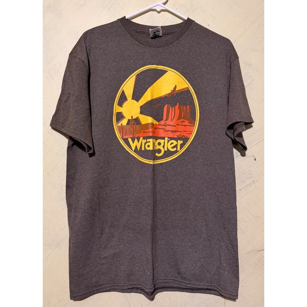 Wrangler Graphic T-Shirt Mens Large Gray Desert Landscape Western Short Sleeve